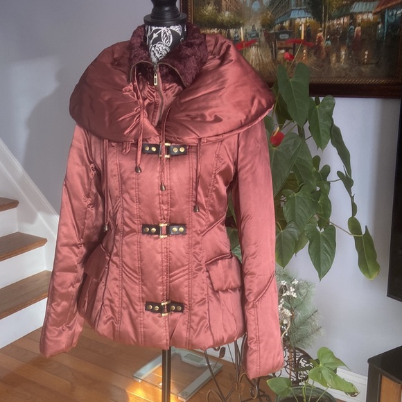 jacket - Picture 1 of 13